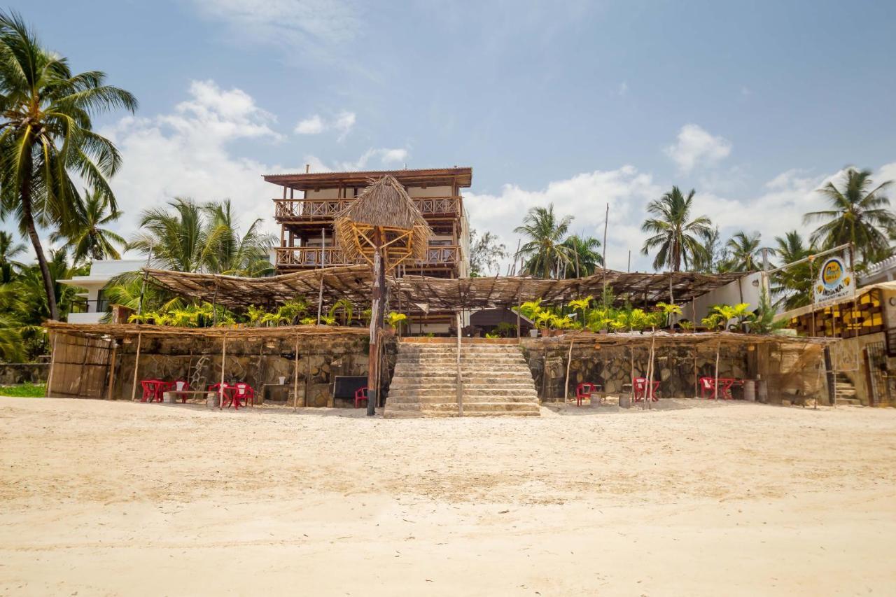 Ziwa Beach Resort Bamburi Exterior photo