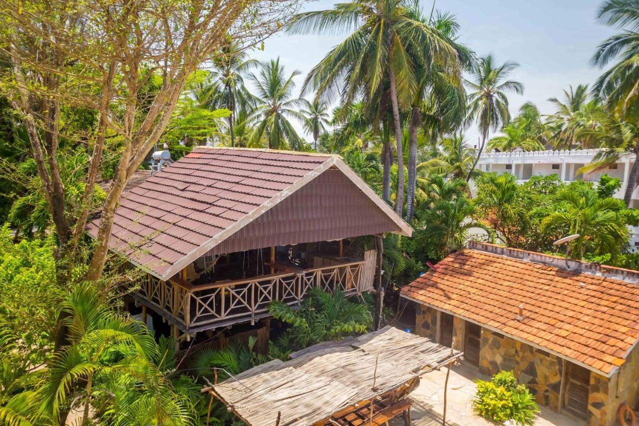 Ziwa Beach Resort Bamburi Exterior photo