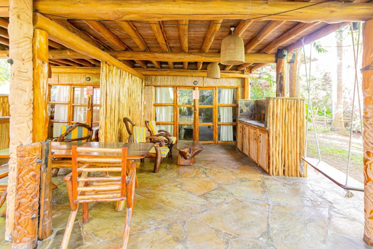Ziwa Beach Resort Bamburi Exterior photo