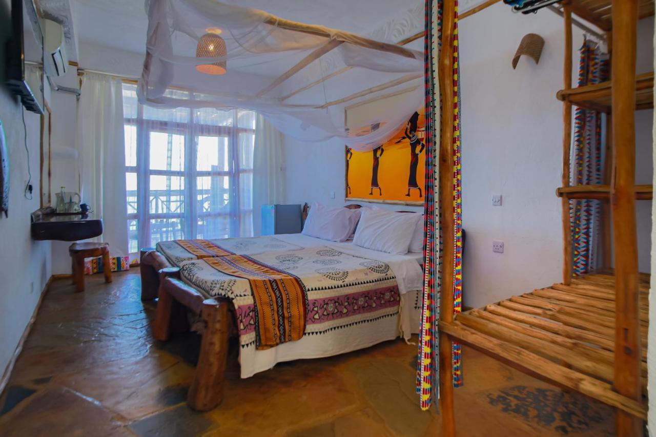 Ziwa Beach Resort Bamburi Exterior photo